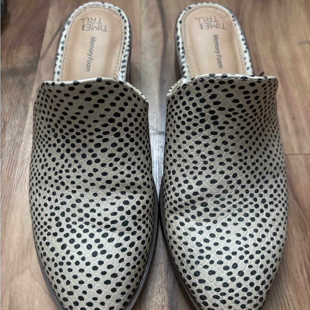 Time and Tru Women's Polka Dot Mules